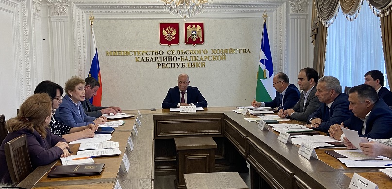 В Минсельхозе Кабардино-Балкарии обсудили ход проведения сезонных полевых работ